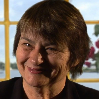 Emeritus Professor Helene Marsh Headshot